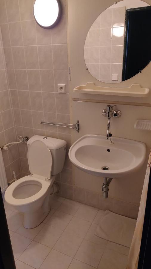Hotel Apollo Валашске-Мезиржичи Экстерьер фото
